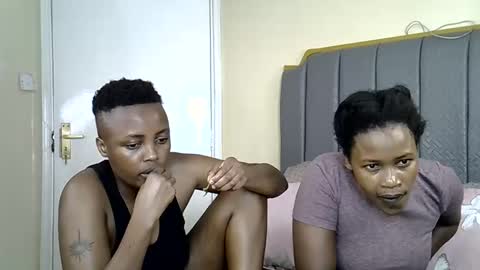 Snapshot of ebony_rubie chatting on 19, 3, 2026 ebony_rubie online show from 19, 3, 2026