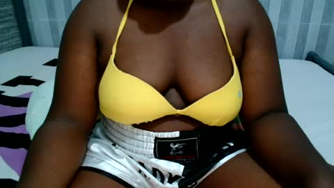 Snapshot of ebony_sabrina chatting on 28, 7, 2026 Sabrina online show from 28, 7, 2026