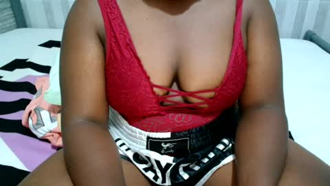 Snapshot of ebony_sabrina chatting on 29, 7, 2026 Sabrina online show from 29, 7, 2026