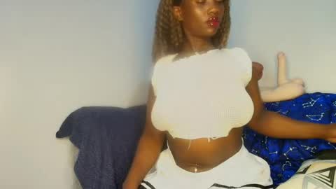Ebony Melanie online show from 16, 7, 2026