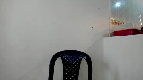   online show from 5, 11, 2025