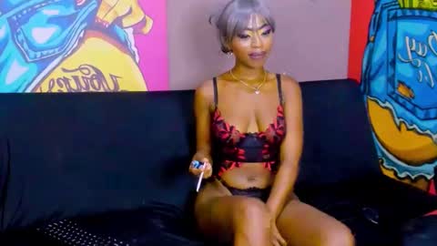 Snapshot of ebonydollx69 chatting on 6, 1, 2025 Pearl online show from 6, 1, 2025