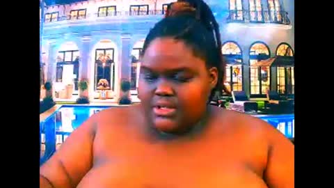 ebonyhotbuns4u2luv online show from 1, 5, 2026