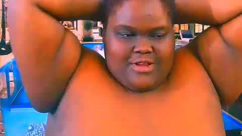 ebonyhotbuns4u2luv online show from 28, 7, 2026