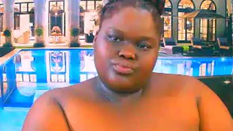 ebonyhotbuns4u2luv online show from 5, 8, 2026