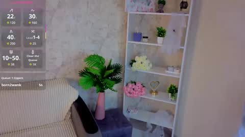 Snapshot of ebonyleibenstein chatting on 15, 11, 2025 Milly online show from 15, 11, 2025