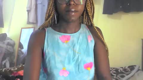 Ebonymuse2 online show from 6, 4, 2026