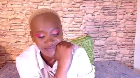 Cindy online show from 13, 10, 2025