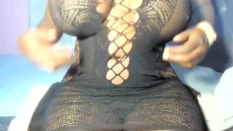 Snapshot of ebonysmiles00 chatting on 28, 7, 2026 ebonysmiles00 online show from 28, 7, 2026