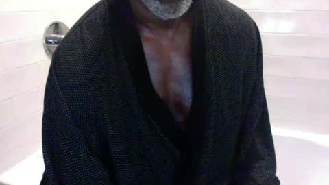 Dad online show from 6, 8, 2026
