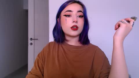 Snapshot of ediefris chatting on 2, 10, 2025 fickle demon made of clumps of matter online show from 2, 10, 2025