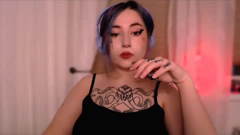 Snapshot of ediefris chatting on 9, 10, 2025 fickle demon made of clumps of matter online show from 9, 10, 2025