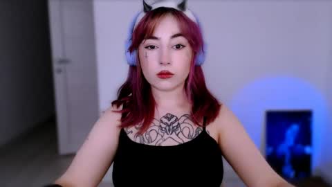 Snapshot of ediefris chatting on 26, 5, 2026 fickle demon made of clumps of matter online show from 26, 5, 2026