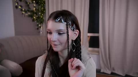 Snapshot of edithgalpin chatting on 13, 3, 2026 Lisa online show from 13, 3, 2026