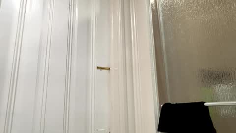 Snapshot of edvmendez1766 chatting on 14, 10, 2025 edvmendez1766 online show from 14, 10, 2025