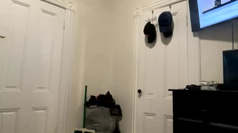 Snapshot of edvmendez1766 chatting on 13, 11, 2025 edvmendez1766 online show from 13, 11, 2025