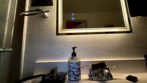 Snapshot of edvmendez1766 chatting on 9, 1, 2026 edvmendez1766 online show from 9, 1, 2026