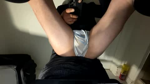 Snapshot of edvmendez1766 chatting on 11, 1, 2026 edvmendez1766 online show from 11, 1, 2026