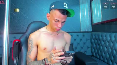 Snapshot of edward_24_ chatting on 1, 8, 2026 Edward Colleman online show from 1, 8, 2026