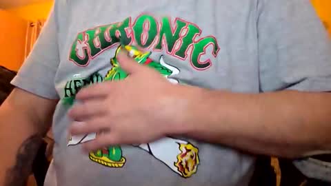 Snapshot of edwardaims_2please chatting on 23, 10, 2025 edwardaims_2please online show from 23, 10, 2025