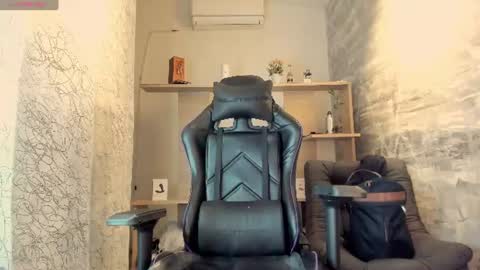 Edward Ross online show from 26, 7, 2026