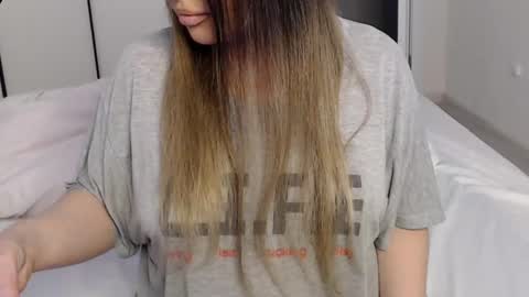 eelena4kiss online show from 21, 2, 2025