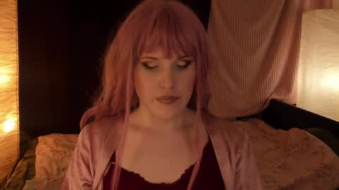 Effie Mur online show from 26, 2, 2025