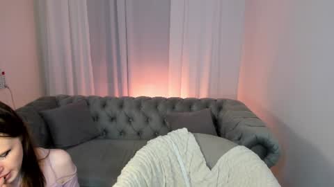 Snapshot of effiemur chatting on 17, 6, 2026 Effie Mur online show from 17, 6, 2026