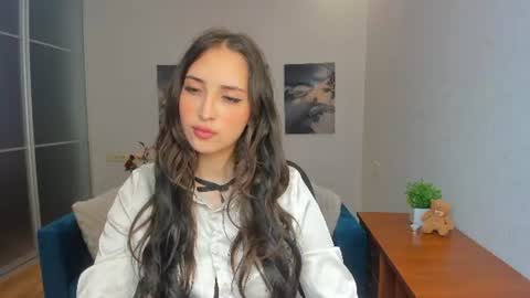 Effy Royse online show from 12, 7, 2026
