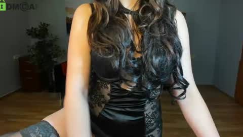 Effy Royse online show from 14, 7, 2026