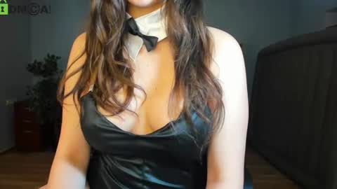 Effy Royse online show from 3, 8, 2026