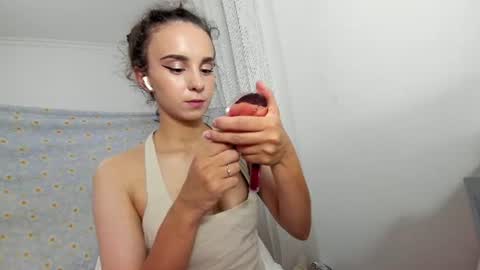 Snapshot of ehotlovea chatting on 21, 6, 2026 Erik and Alice online show from 21, 6, 2026