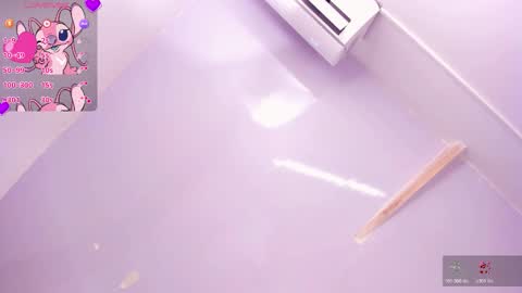 Snapshot of eileen_tanihara chatting on 6, 11, 2025 eileenn tanihara online show from 6, 11, 2025