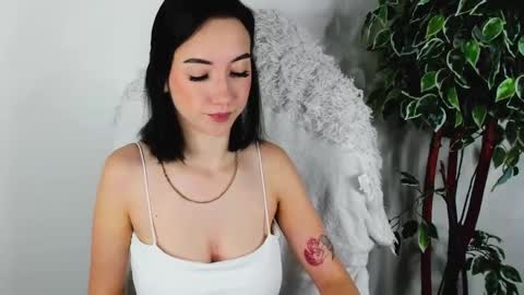 eileenmoores online show from 13, 9, 2025