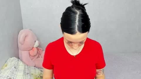 eileenmoores online show from 11, 3, 2026