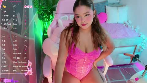 eimy__2 online show from 30, 4, 2026