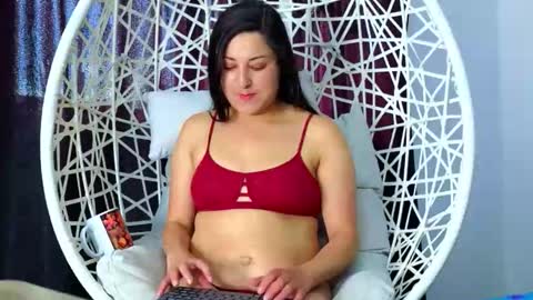 Snapshot of eimy__cute chatting on 25, 9, 2025 eimy__cute online show from 25, 9, 2025