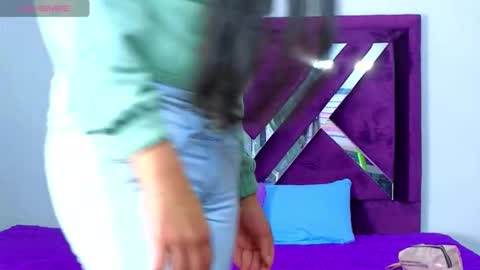 Snapshot of eimy__cute chatting on 18, 10, 2025 eimy__cute online show from 18, 10, 2025