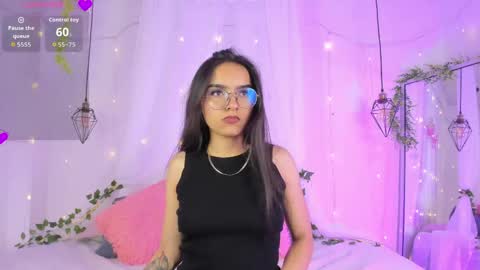 eimy_rosse18 online show from 14, 4, 2026