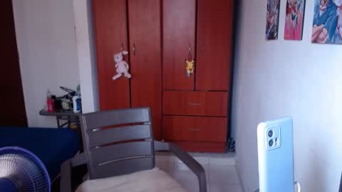 eimy_saenzz online show from 31, 1, 2026