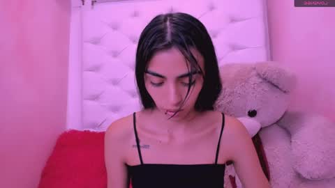 eimy online show from 2, 5, 2026