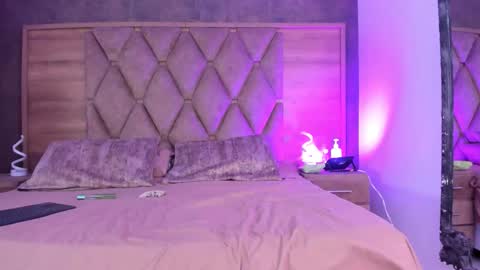 YG COUPLE online show from 14, 1, 2026