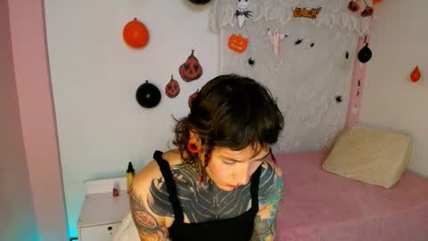 Carla online show from 25, 10, 2025
