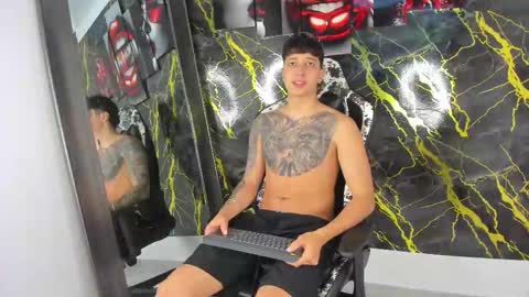 Snapshot of eithan__boy chatting on 5, 3, 2026 Eithan online show from 5, 3, 2026