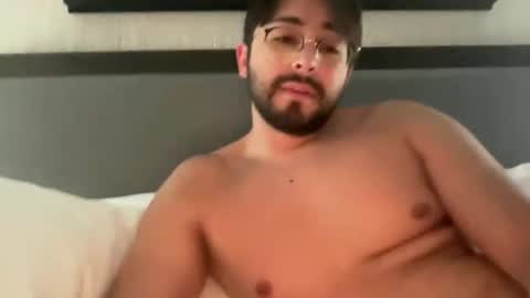Snapshot of el_bonbon_rico chatting on 18, 5, 2026 el bonbon rico online show from 18, 5, 2026