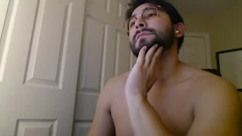 Snapshot of el_bonbon_rico chatting on 8, 6, 2026 el bonbon rico online show from 8, 6, 2026