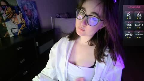 Snapshot of el_sweety chatting on 2, 1, 2025 If you like it when I meow give me a thumbs up online show from 2, 1, 2025