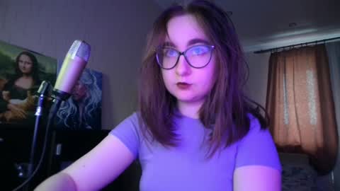 Snapshot of el_sweety chatting on 24, 1, 2025 If you like it when I meow give me a thumbs up online show from 24, 1, 2025