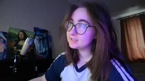 Snapshot of el_sweety chatting on 28, 2, 2025 If you like it when I meow give me a thumbs up online show from 28, 2, 2025