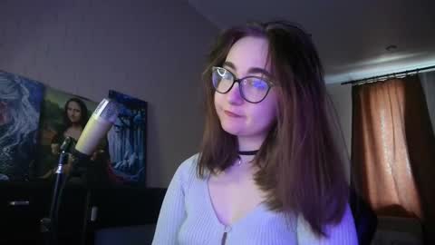 Snapshot of el_sweety chatting on 10, 3, 2025 If you like it when I meow give me a thumbs up online show from 10, 3, 2025